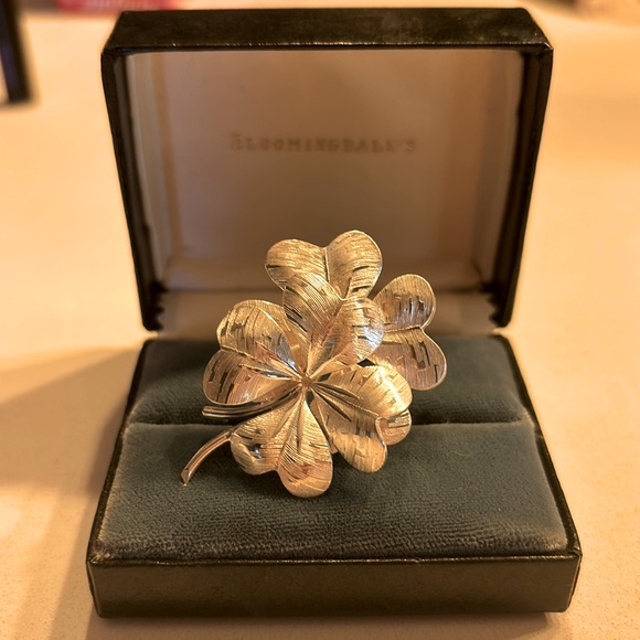 Vintage Dior Brooch from 1950s - Picture 1 of 7